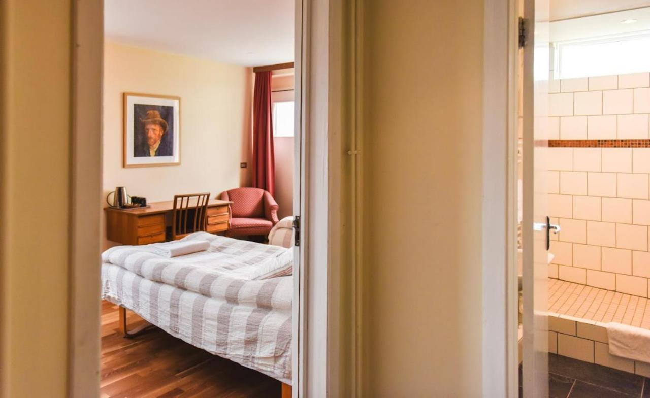 Hotel Latrabjarg Hnjotur ภายนอก รูปภาพ