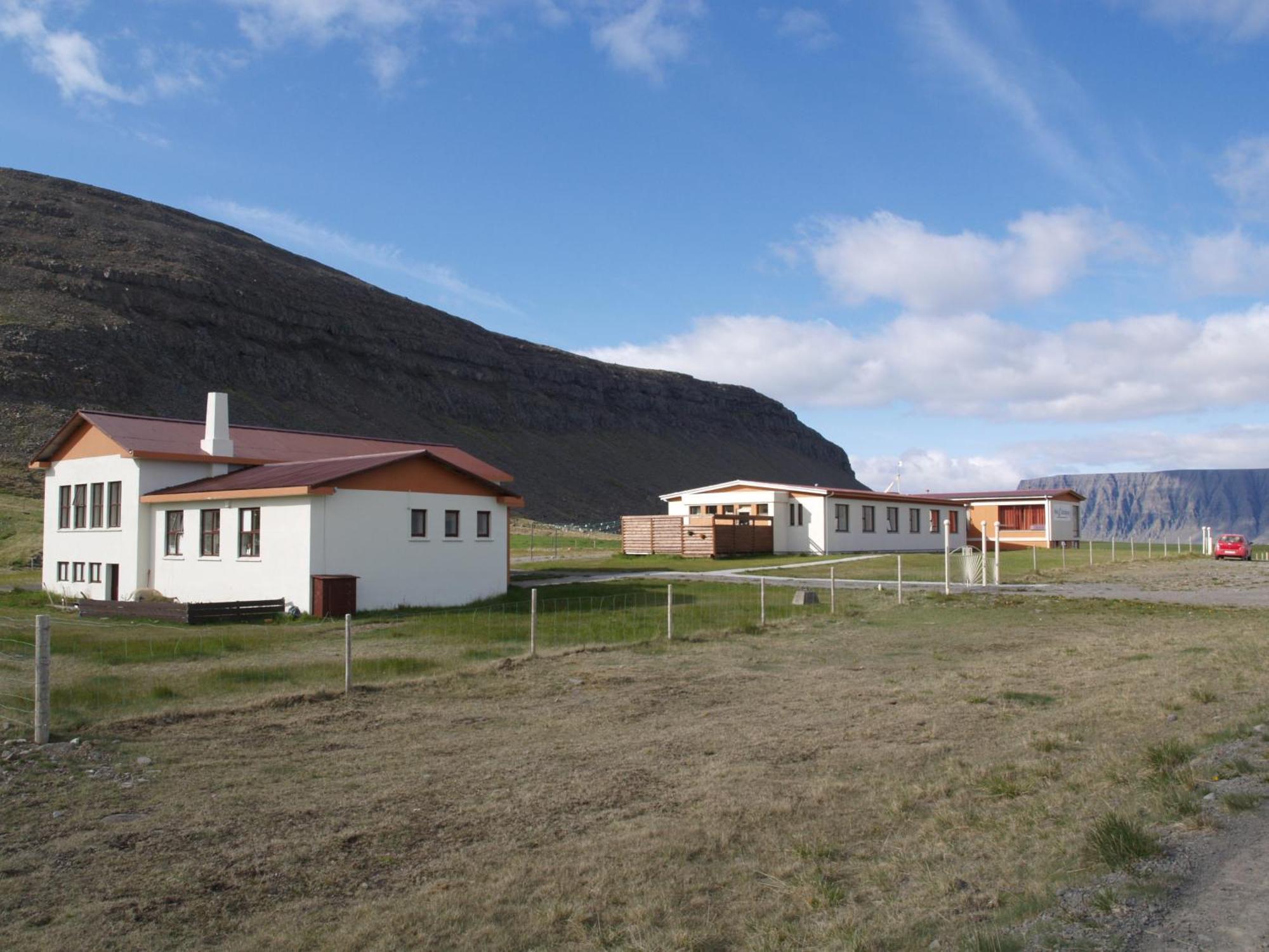 Hotel Latrabjarg Hnjotur ภายนอก รูปภาพ