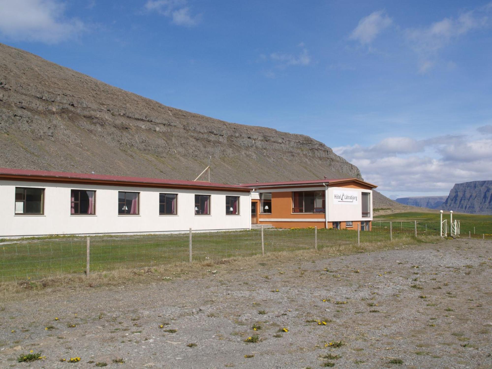 Hotel Latrabjarg Hnjotur ภายนอก รูปภาพ