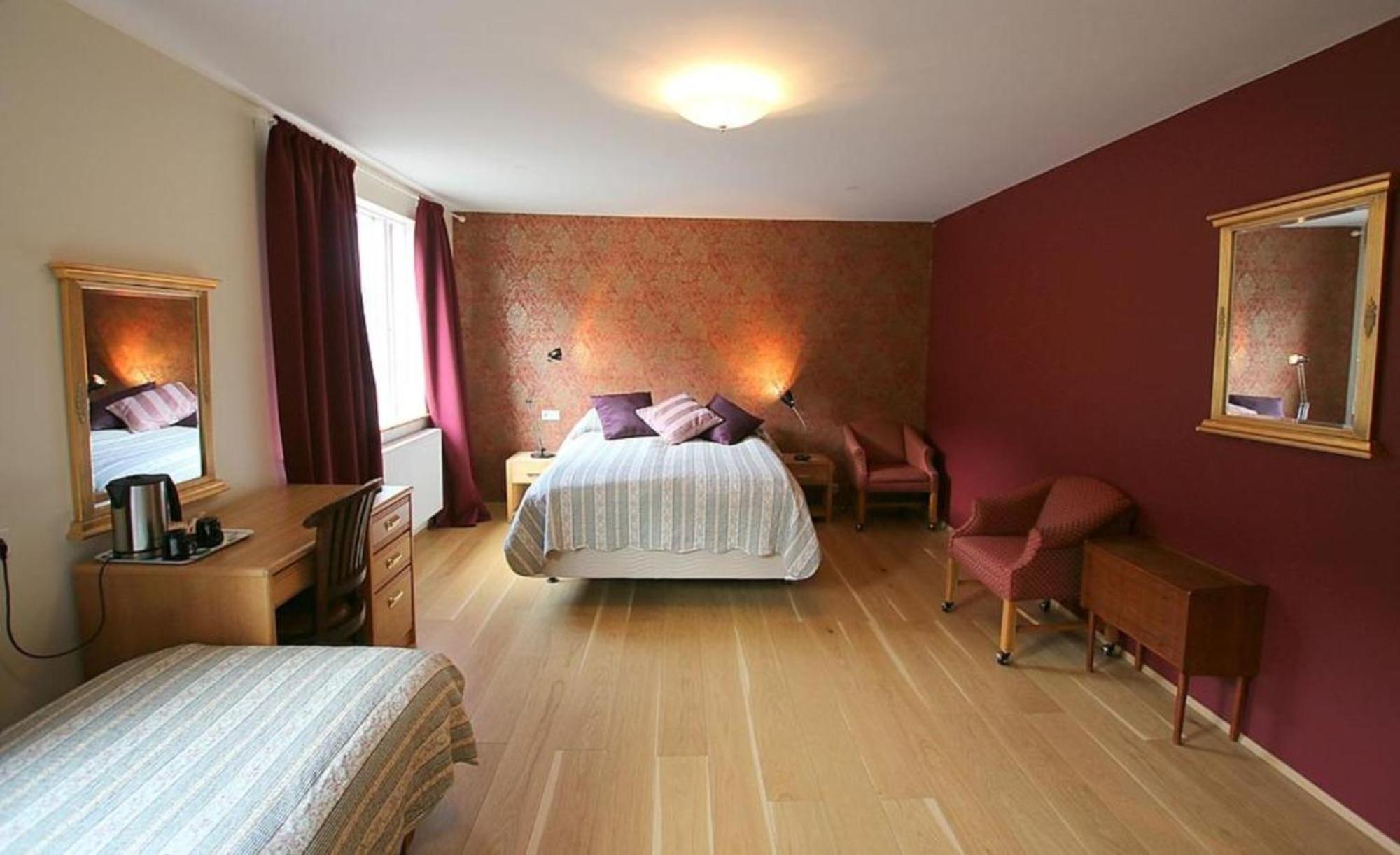 Hotel Latrabjarg Hnjotur ภายนอก รูปภาพ